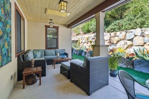 Patio with outdoor seating of a home at Valle Verde