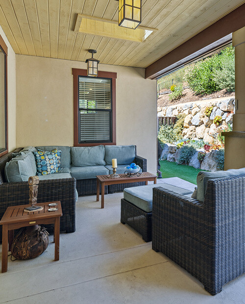 Patio with outdoor seating of a home at Valle Verde