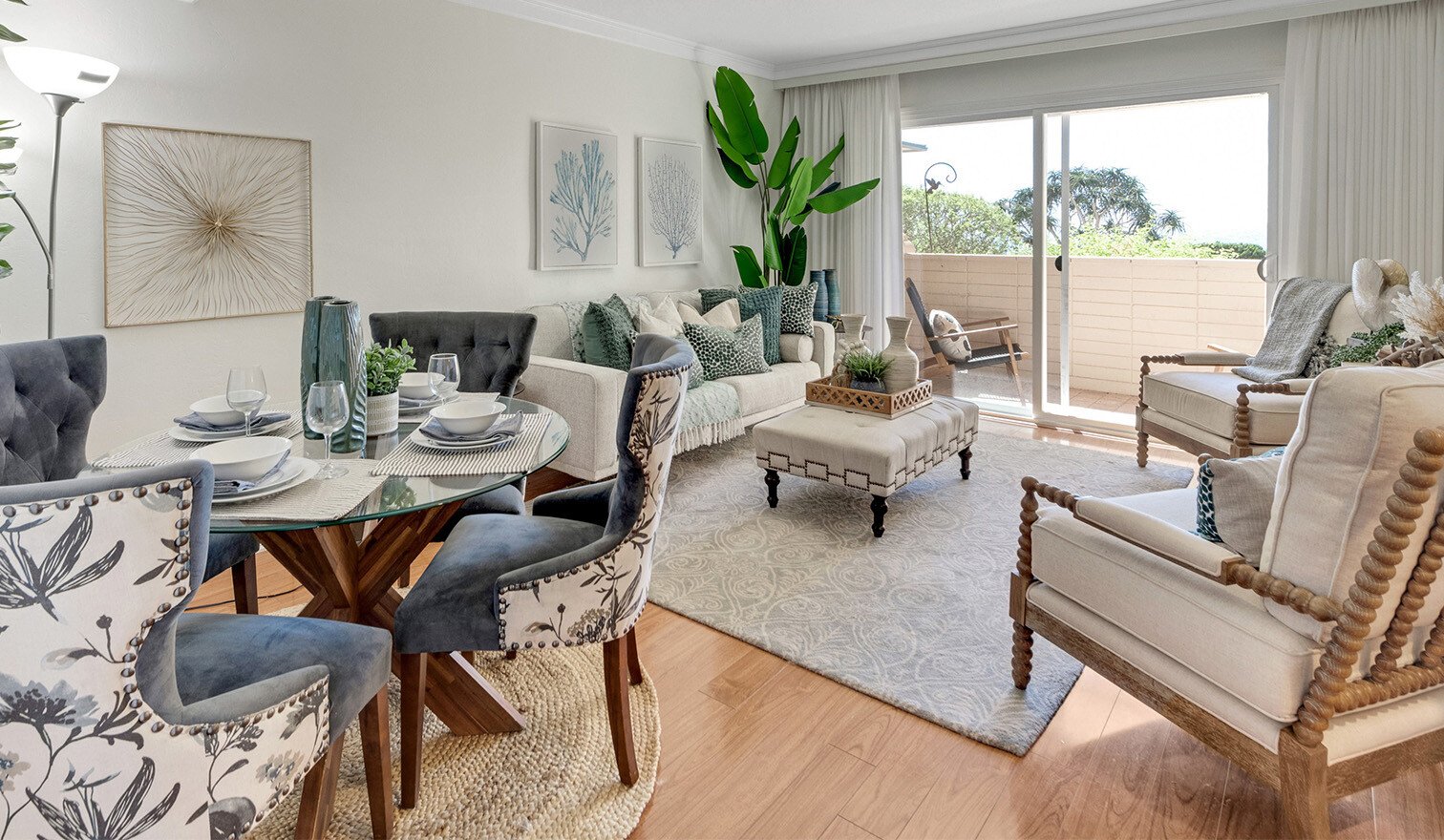 Living room and dining room of an apartment